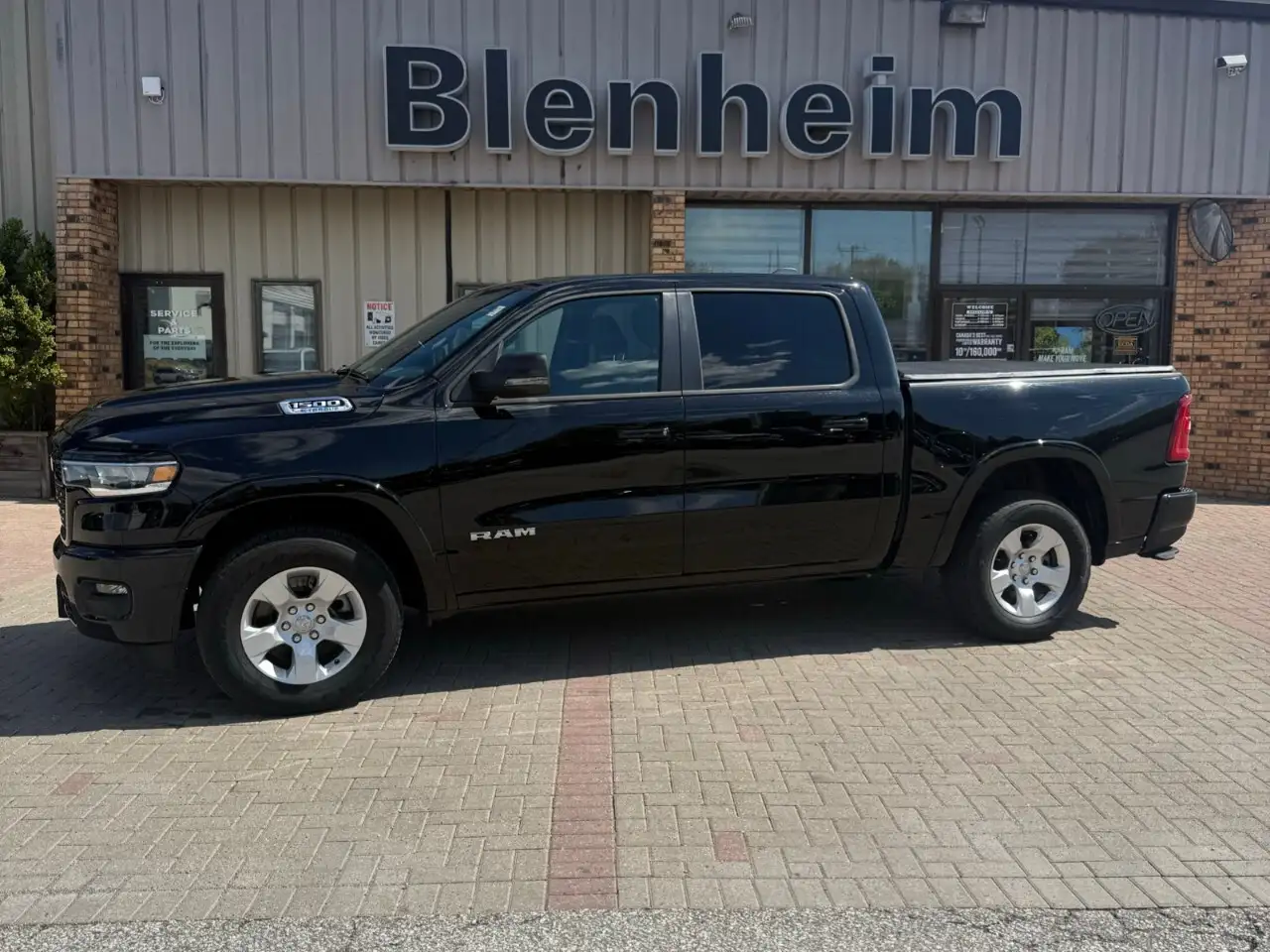 2025 RAM 1500 Big Horn