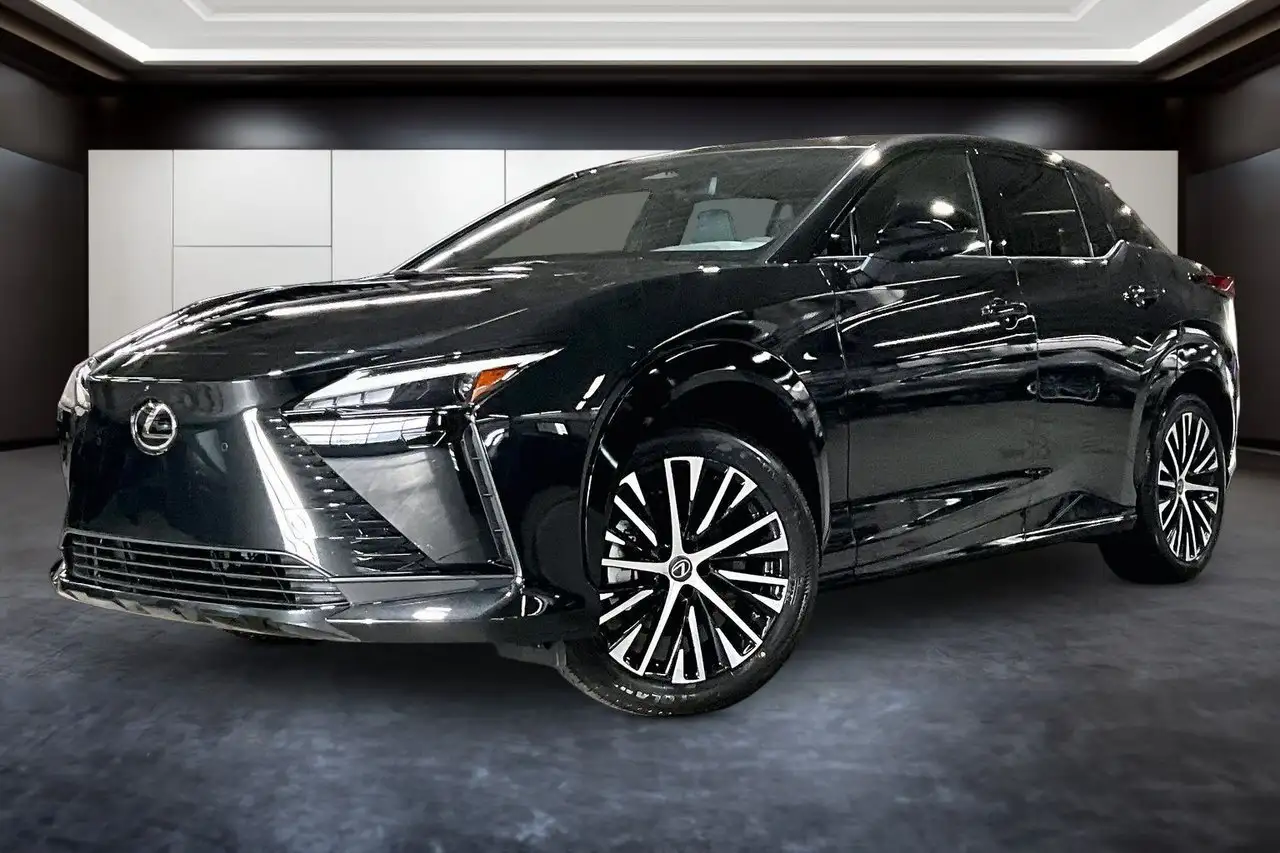 2026 Lexus RZ 450e Luxury