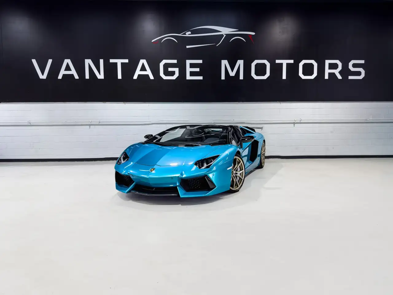 2015 Lamborghini Aventador
