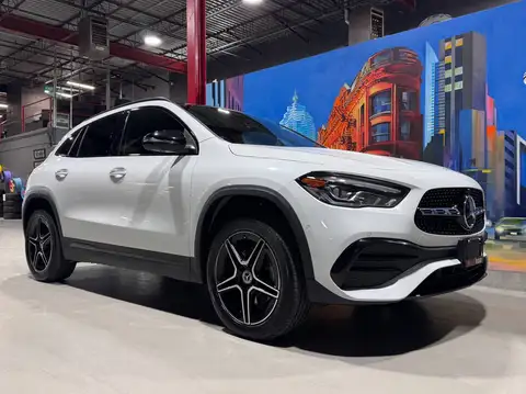 Mercedes-Benz GLA 250