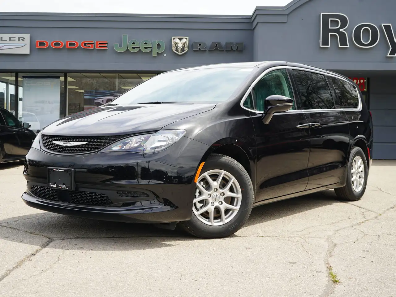 2024 Chrysler Grand Caravan