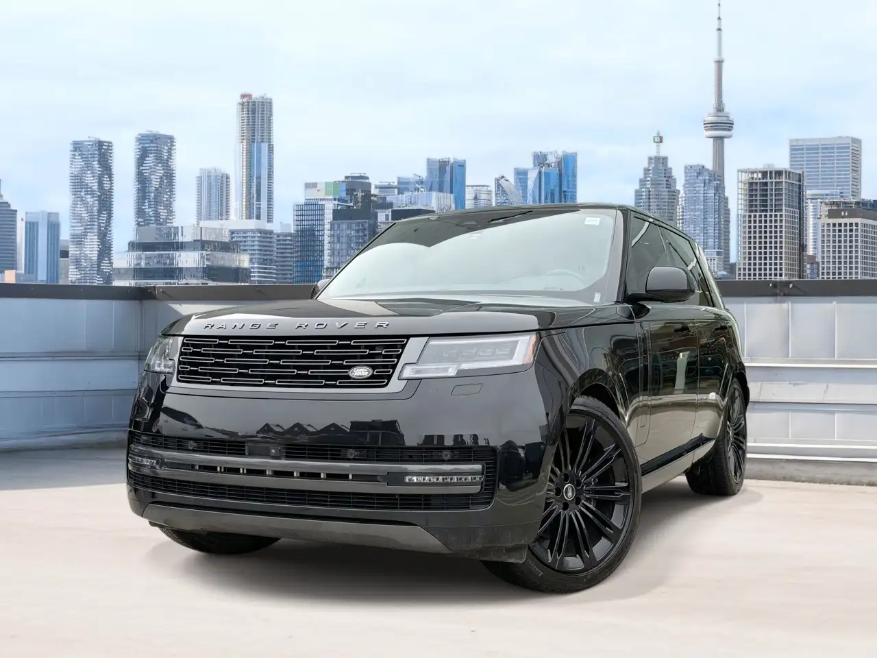 2025 Land Rover Range Rover SE P400