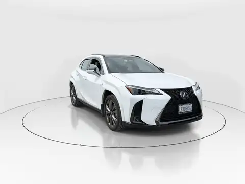 Lexus UX 300h