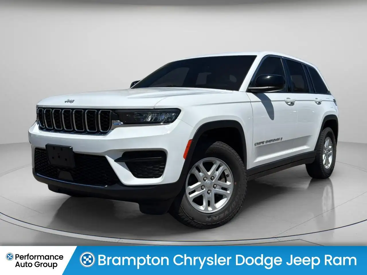 2024 Jeep Grand Cherokee Laredo
