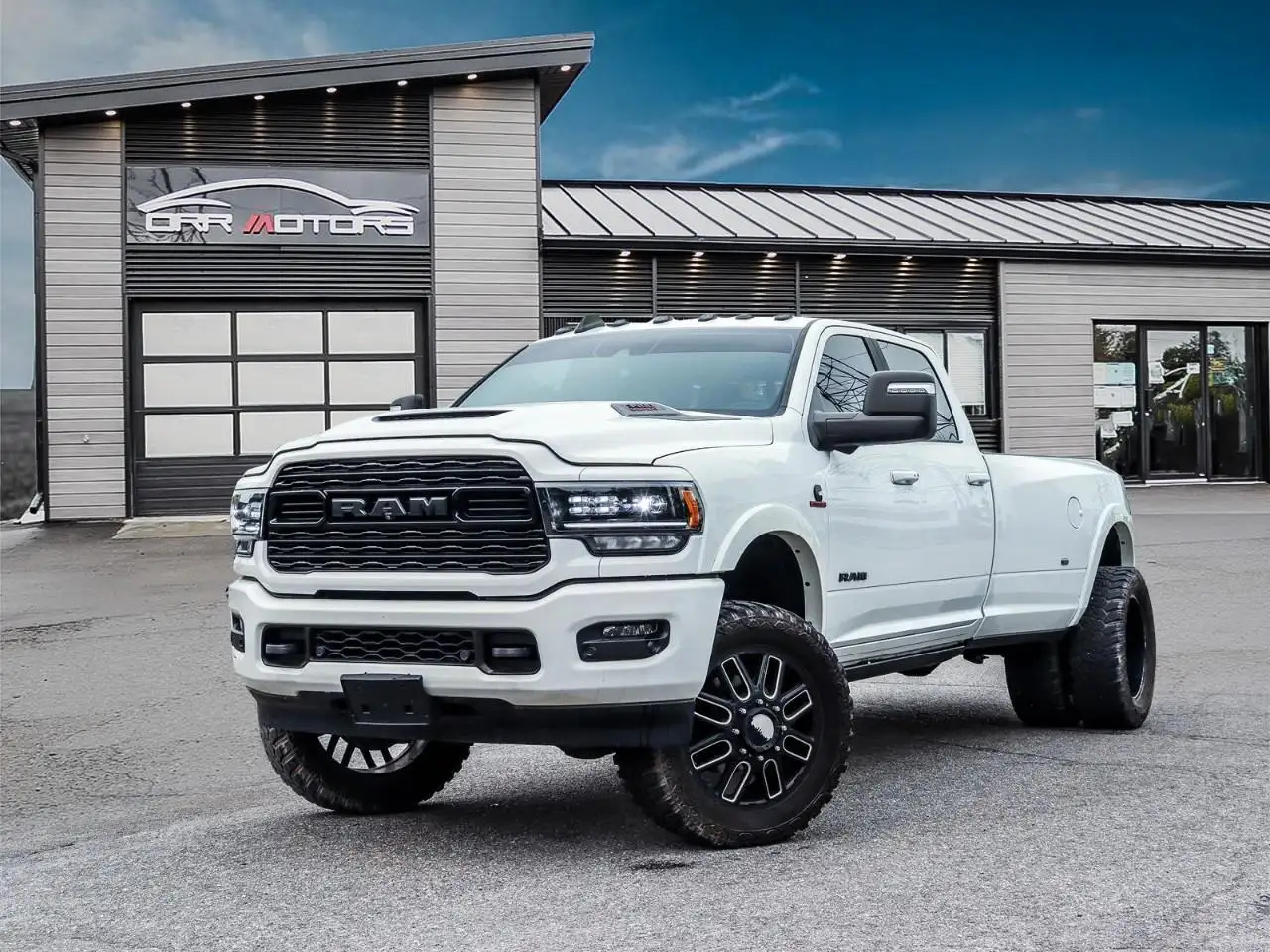 2023 RAM 3500