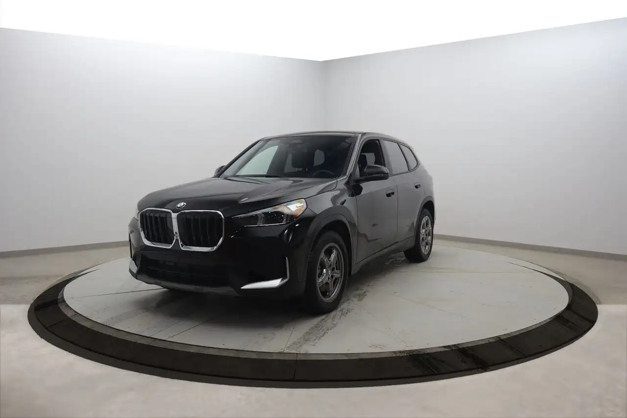 2025 BMW X1 28i