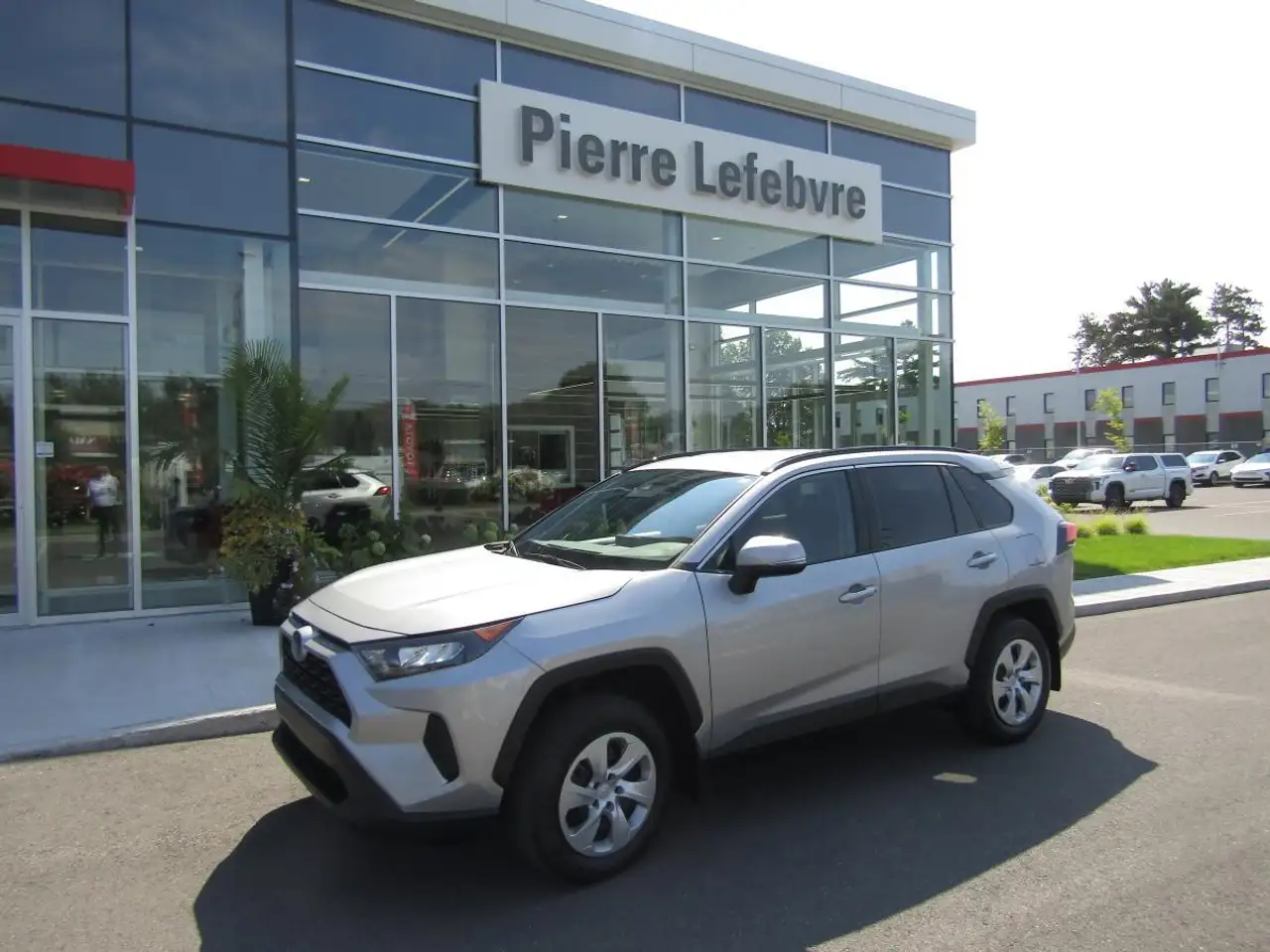 2021 Toyota RAV4 LE