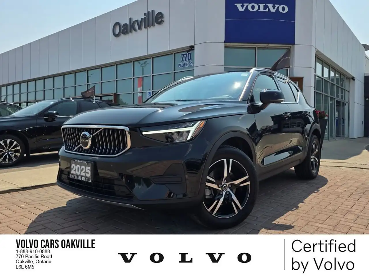 2025 Volvo XC40