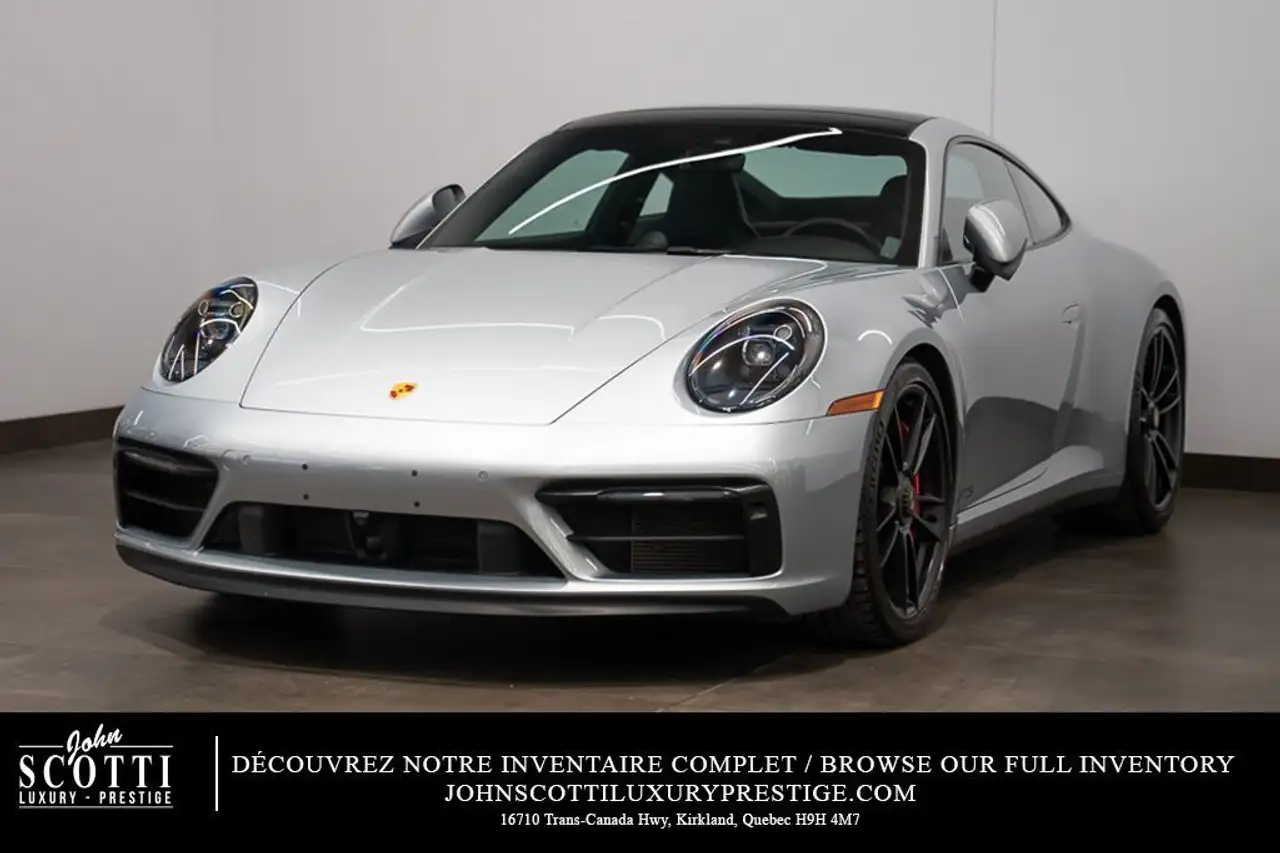 2022 Porsche 911 Carrera 4 GTS