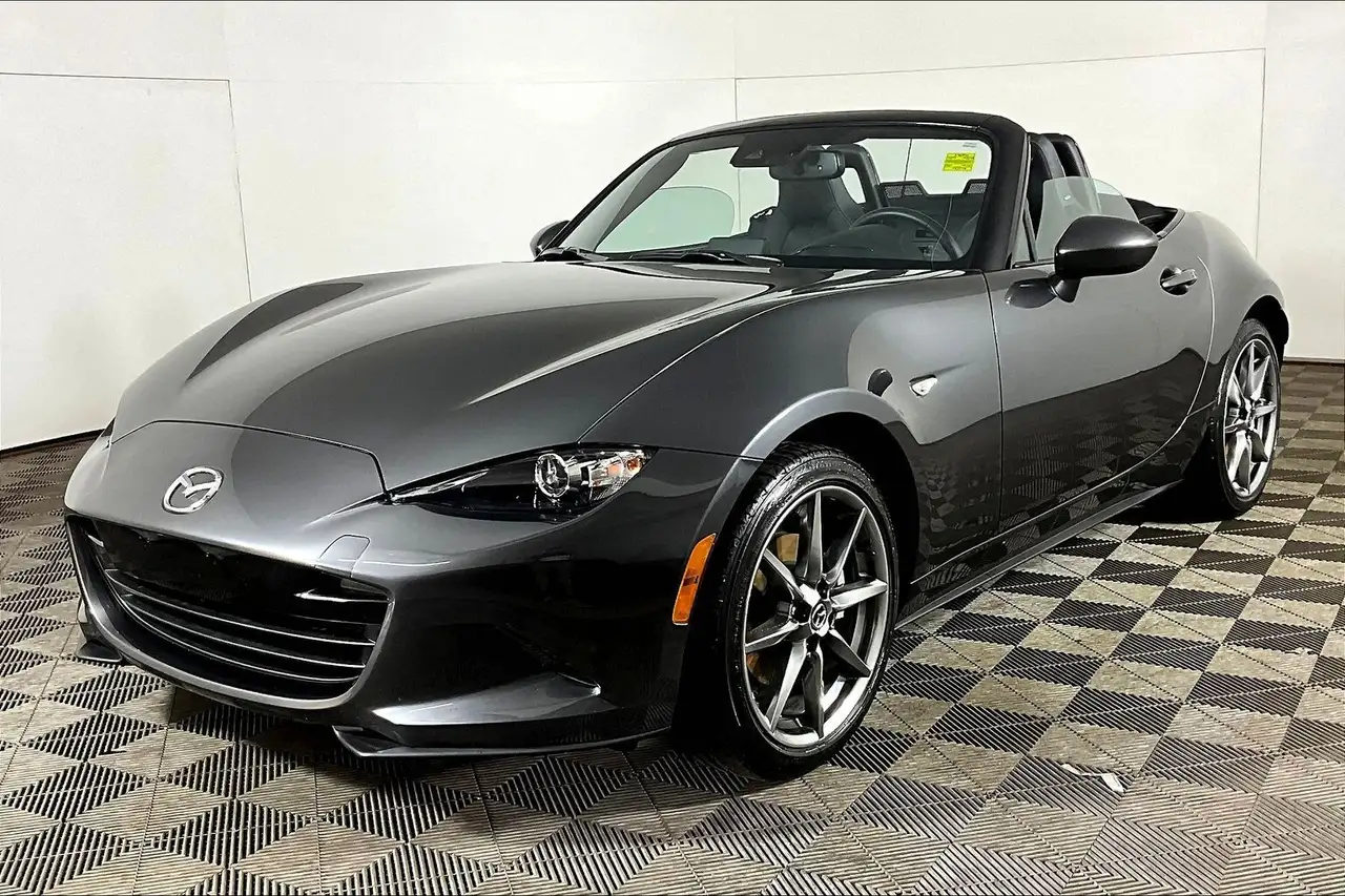 2023 Mazda MX-5 Miata