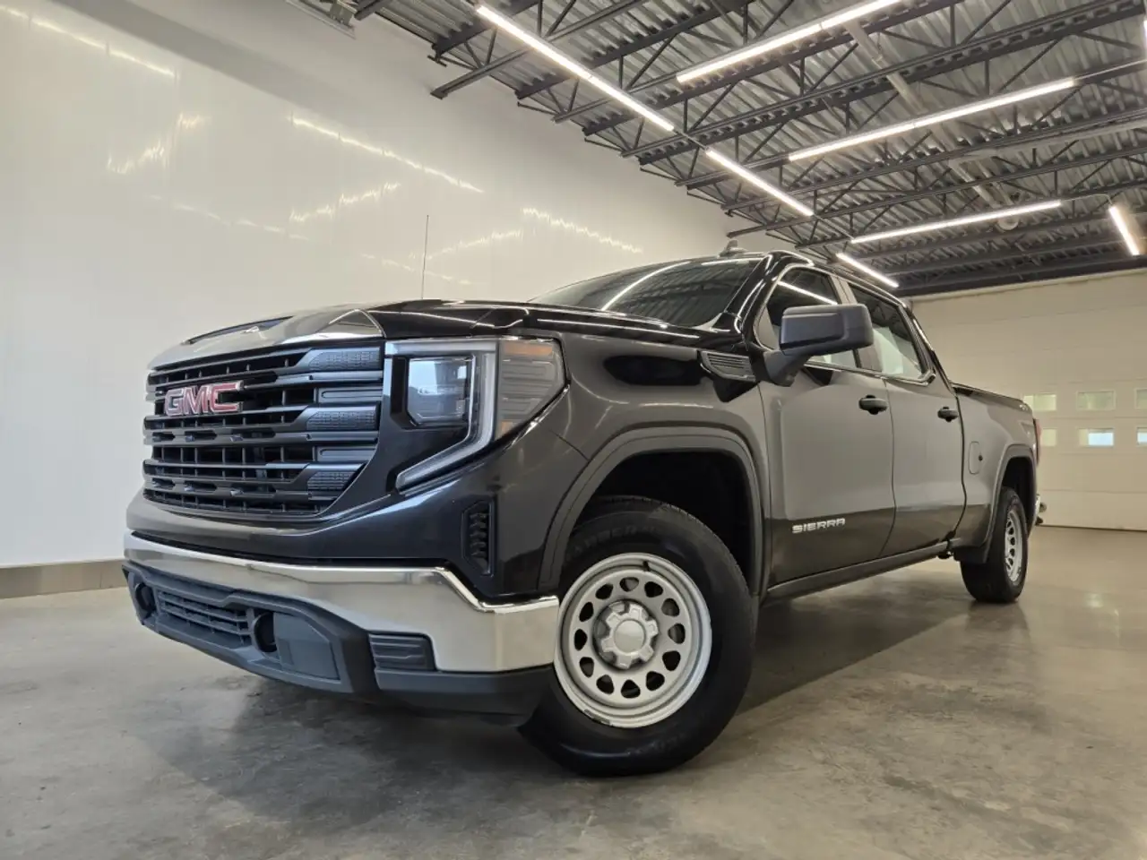 2024 GMC Sierra 1500 Pro