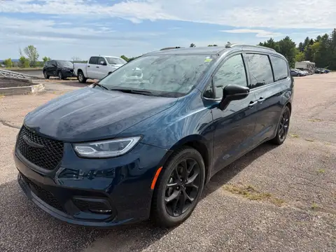 Chrysler Pacifica