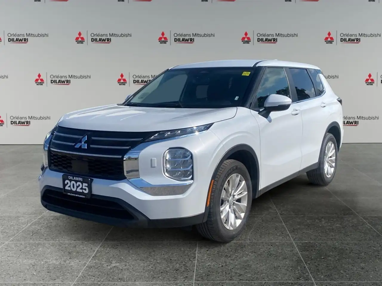 2025 Mitsubishi Outlander