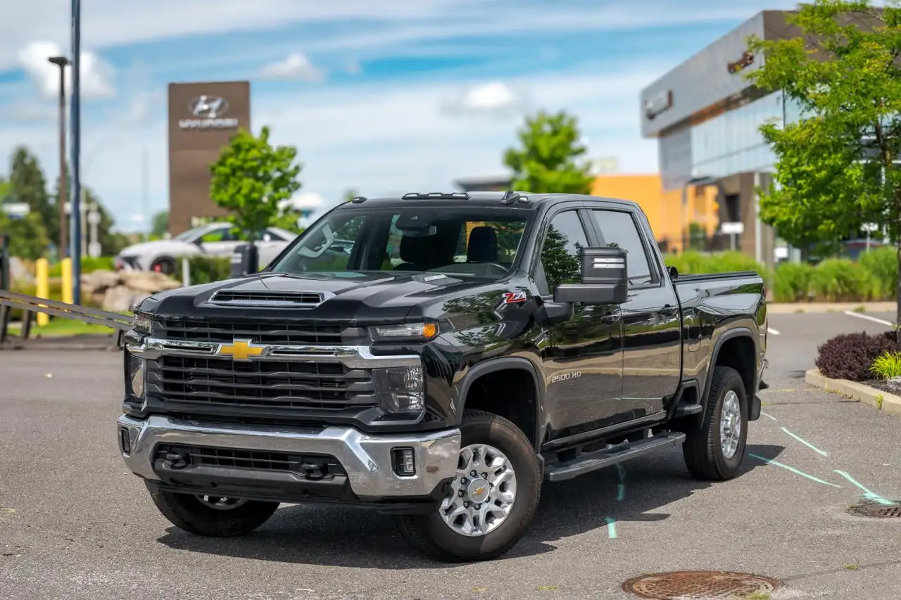 2024 Chevrolet Silverado 2500 LT