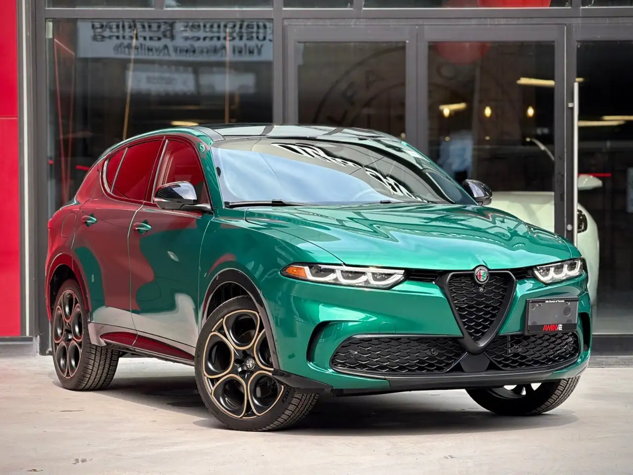 2025 Alfa Romeo Tonale Intensa