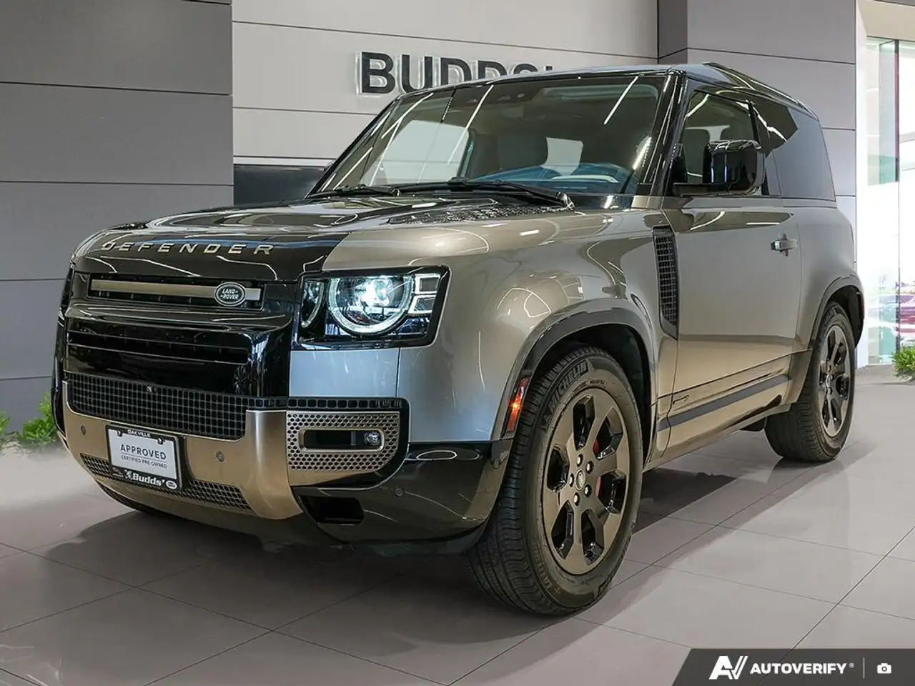 2024 Land Rover Defender X