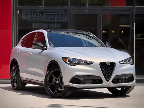 Alfa Romeo Stelvio Sprint