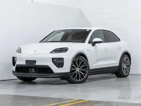 Porsche Macan Electric 4