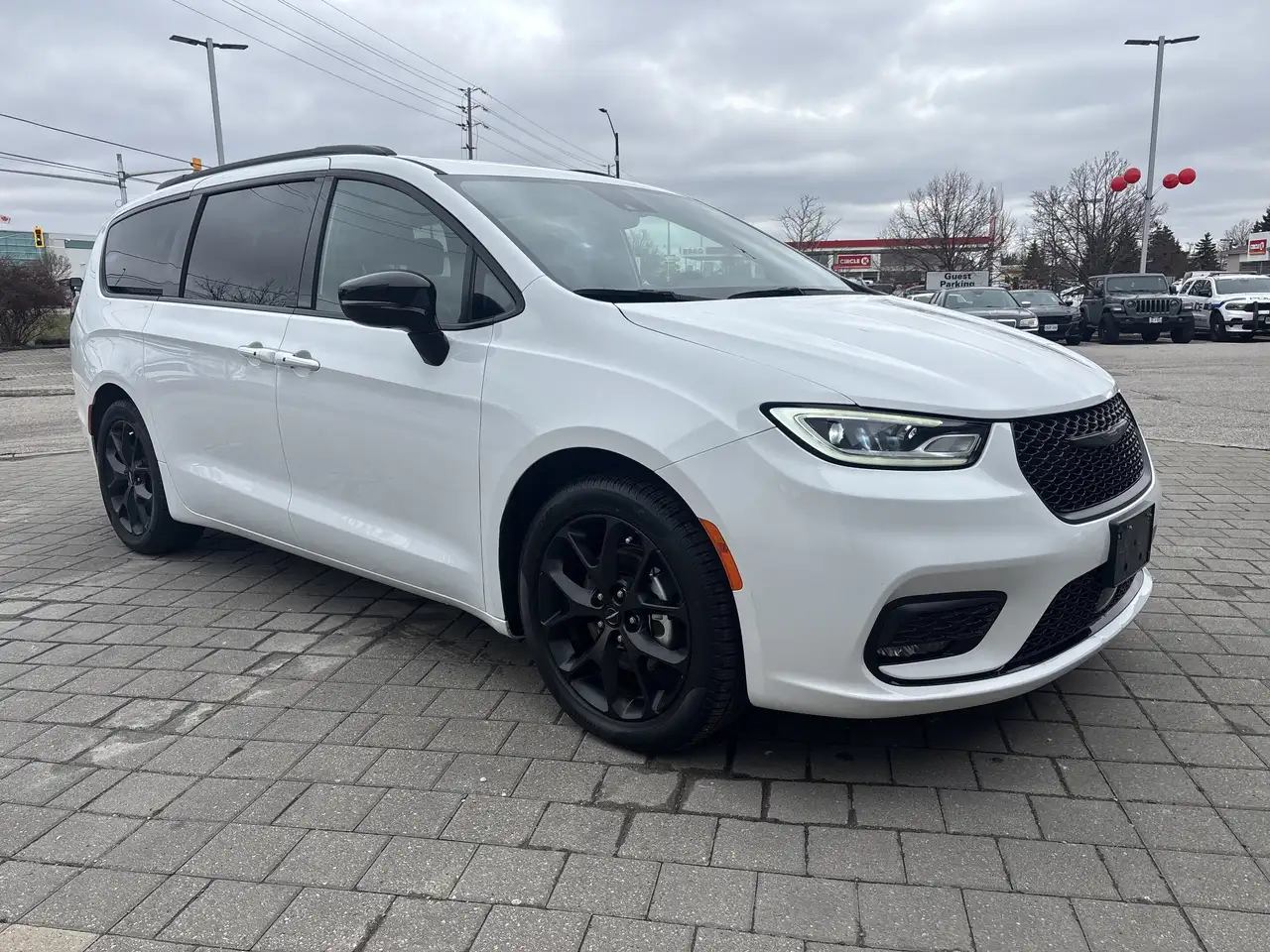2024 Chrysler Pacifica