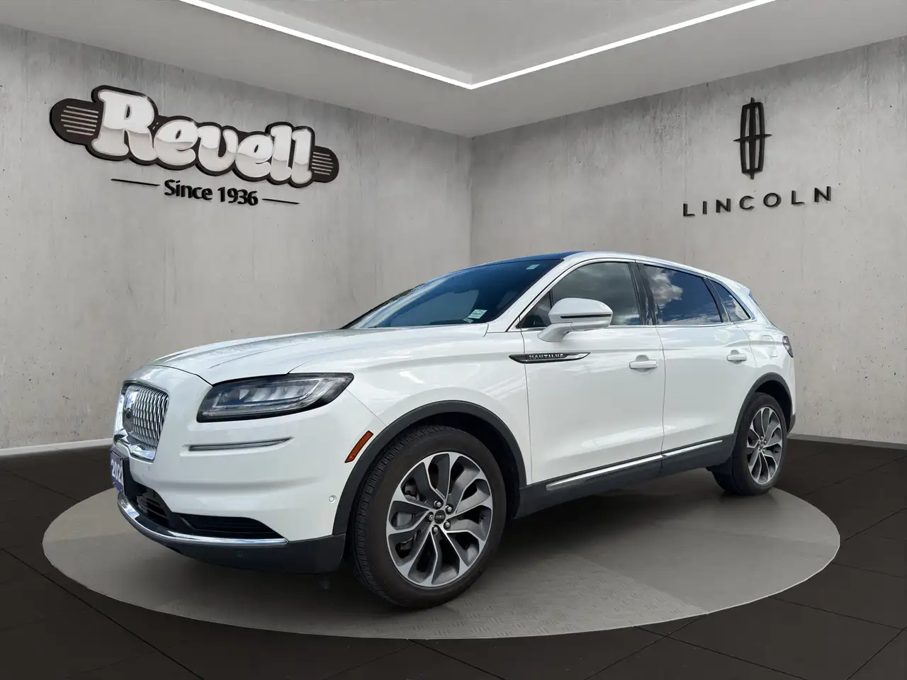 2022 Lincoln Nautilus Reserve