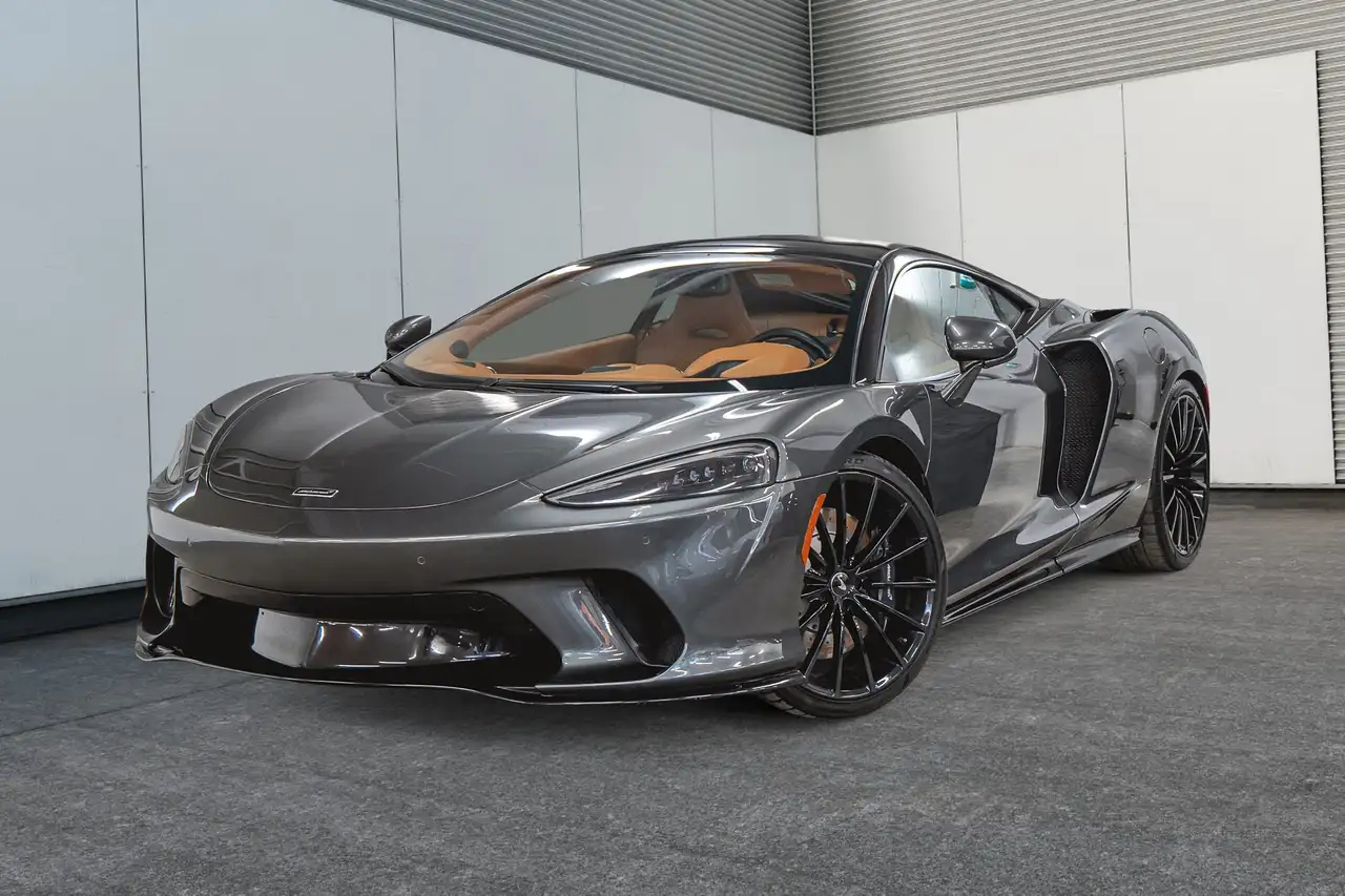2020 McLaren GT