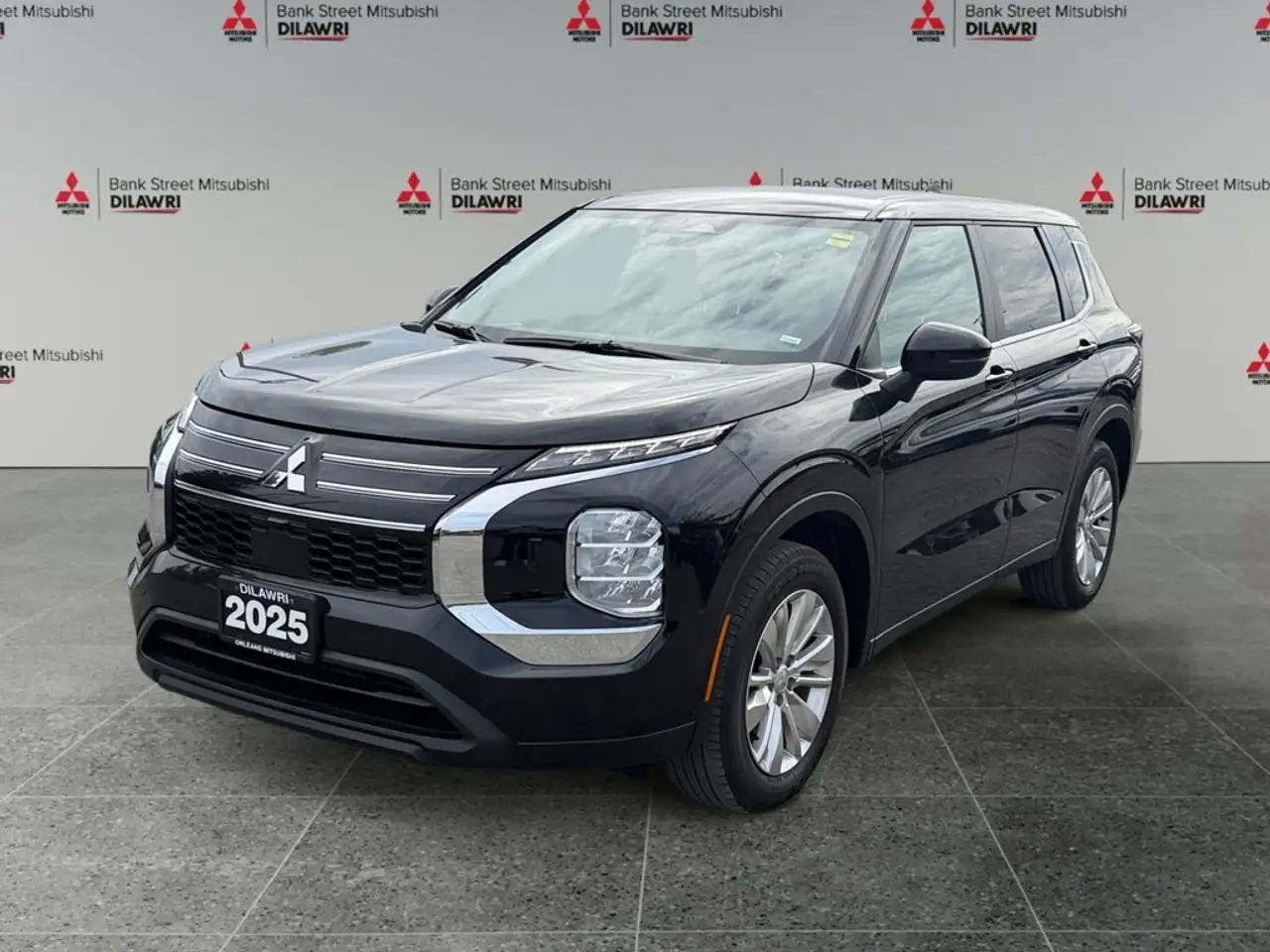 2025 Mitsubishi Outlander