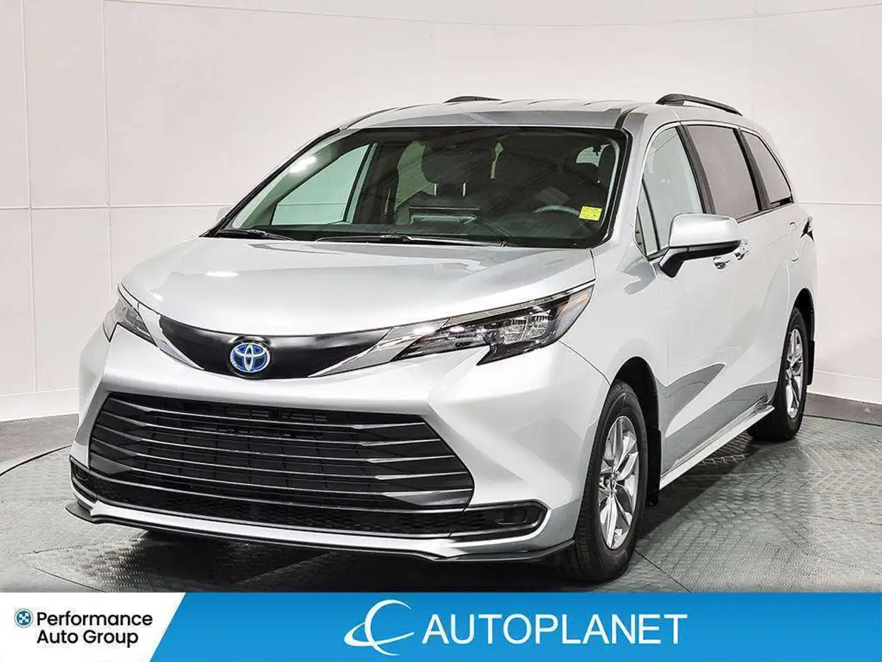 2025 Toyota Sienna