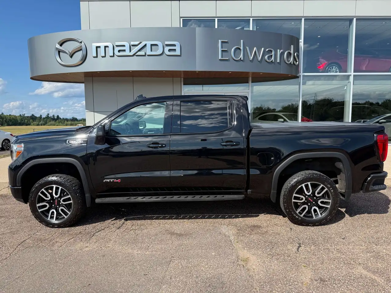 2022 GMC Sierra 1500 AT4