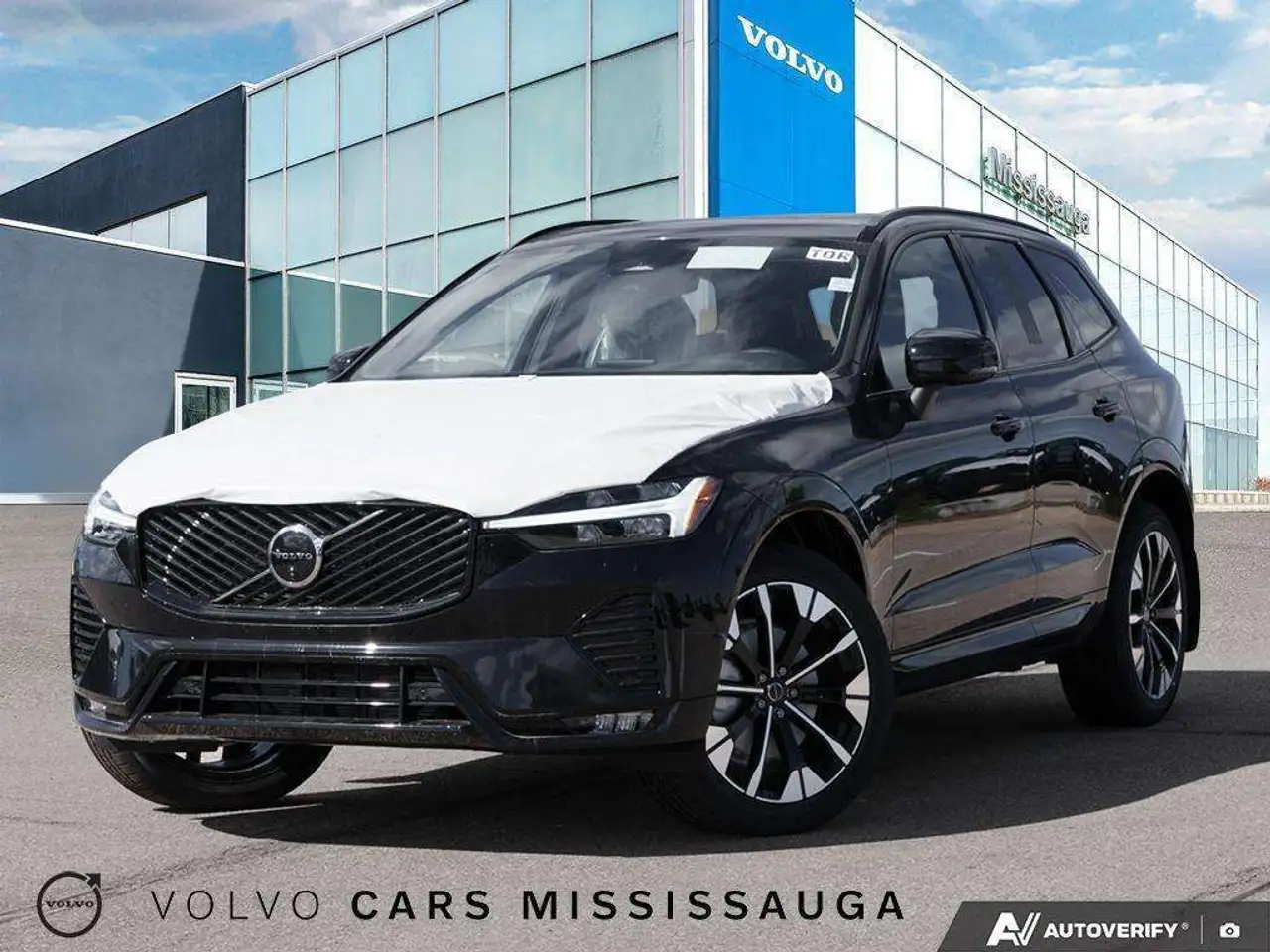 2026 Volvo XC60 Plus