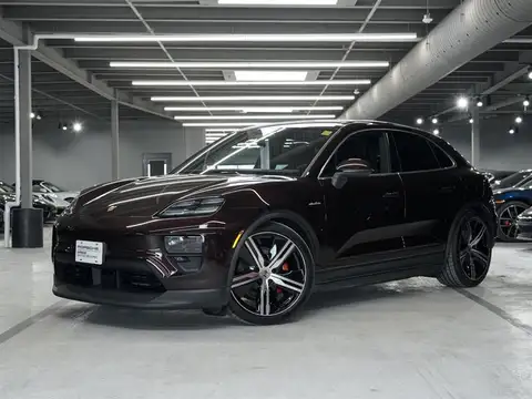 Porsche Macan Electric 4S
