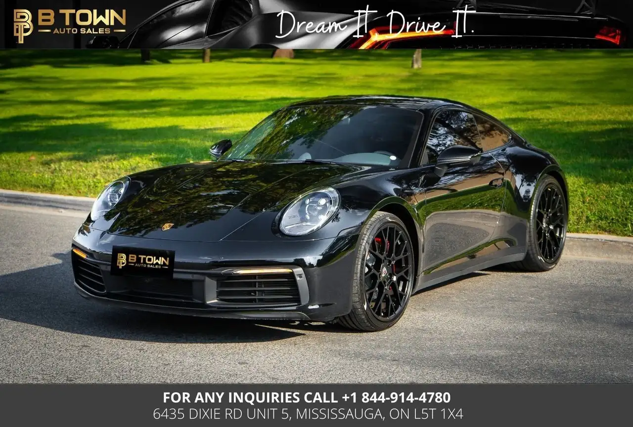 2022 Porsche 911 Carrera