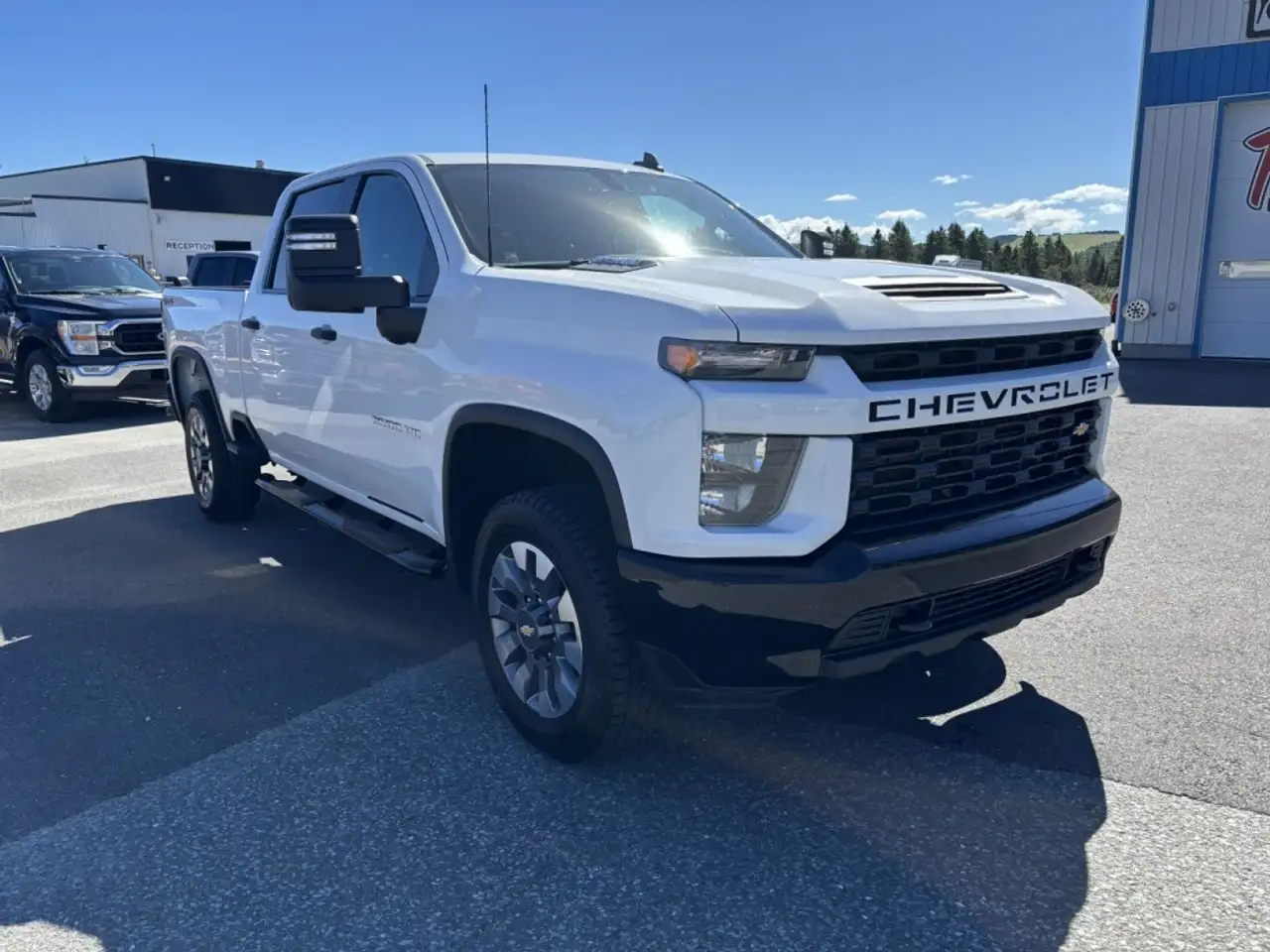 2023 Chevrolet Silverado 2500 Custom