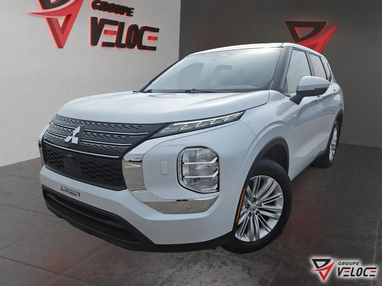 2024 Mitsubishi Outlander