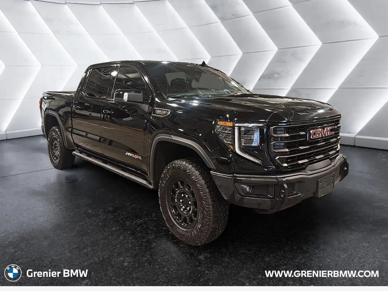 2024 GMC Sierra 1500 AT4X