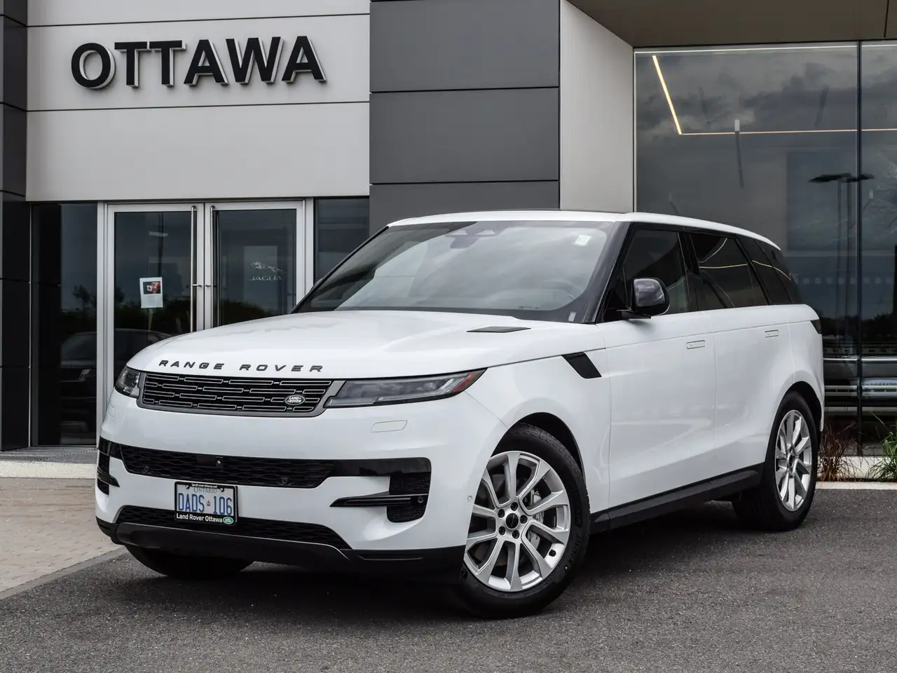 2026 Land Rover Range Rover Sport S P360