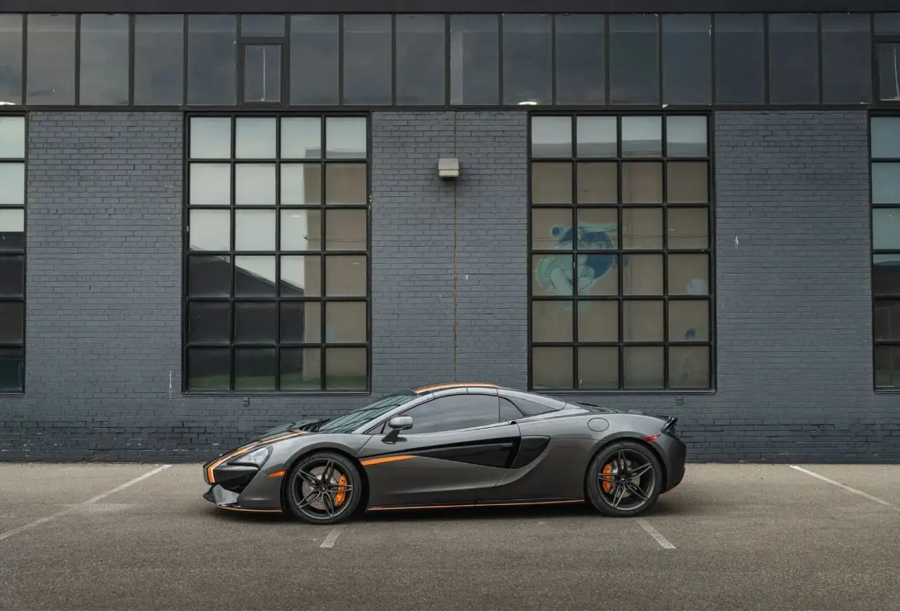 2020 McLaren 570