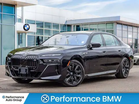 BMW i7 M70