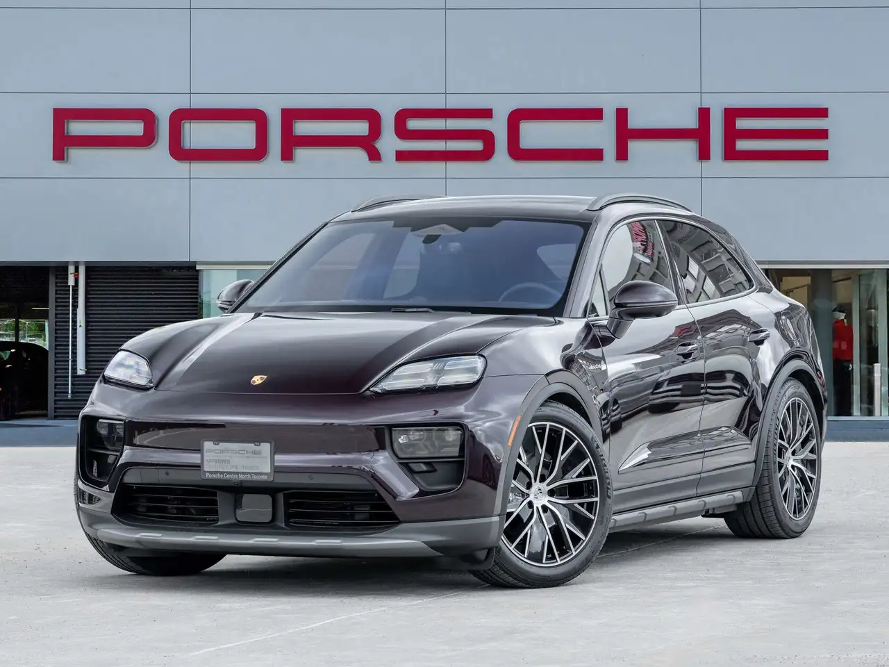 2025 Porsche Macan Electric 4