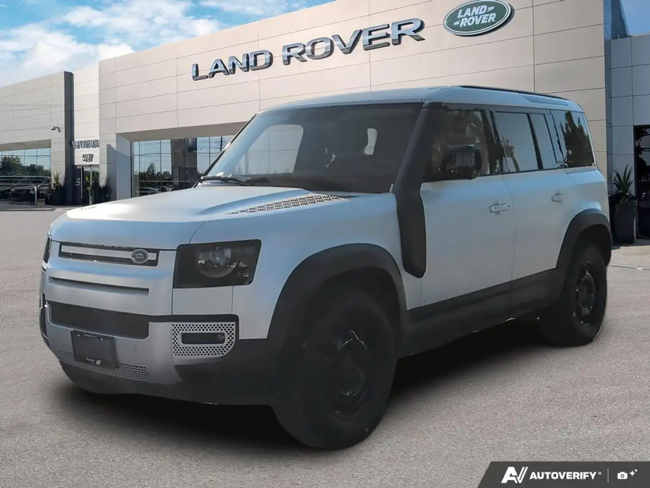 2024 Land Rover Defender S P300