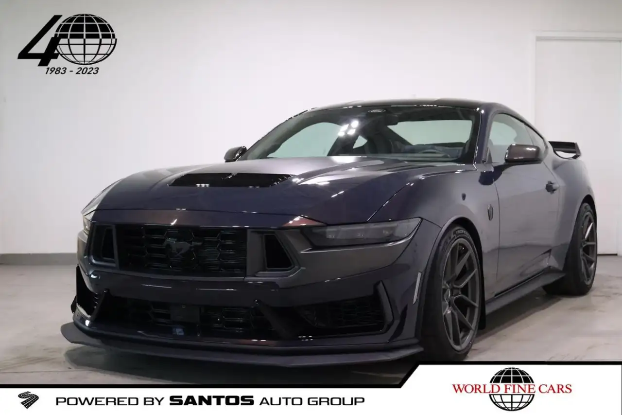 2025 Ford Mustang Dark Horse