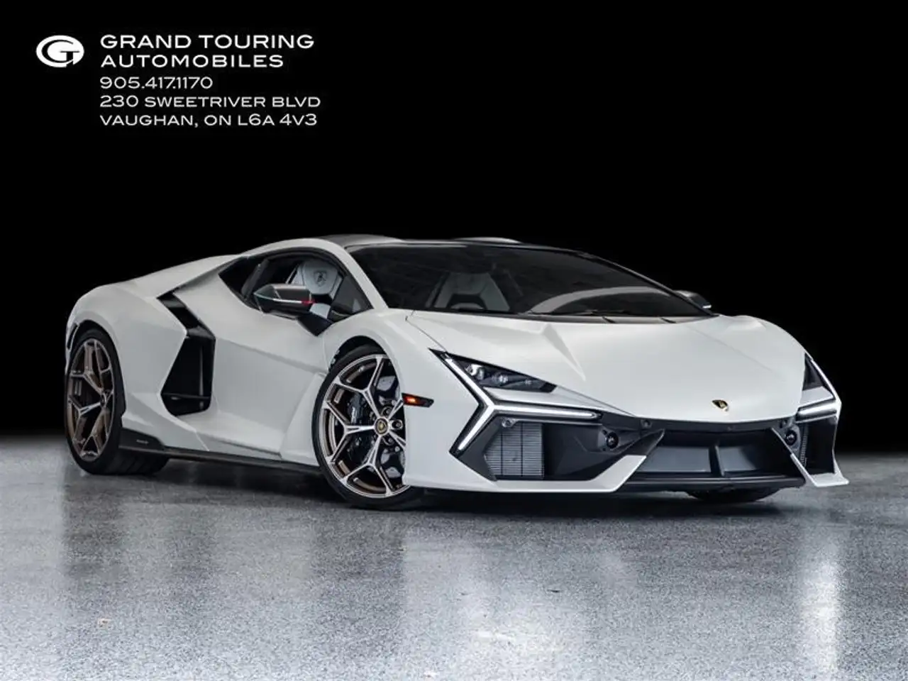 2024 Lamborghini Revuelto
