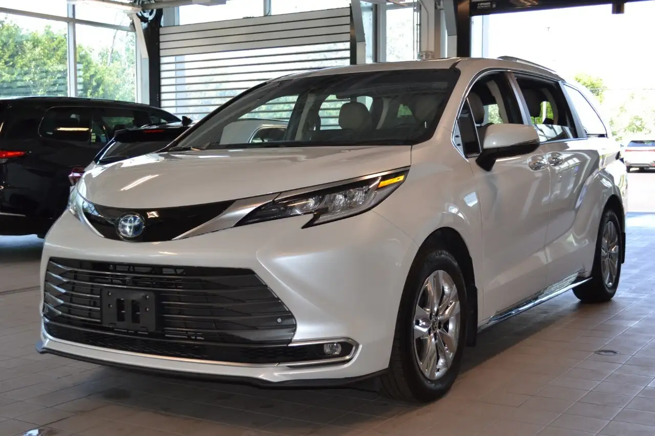 2024 Toyota Sienna