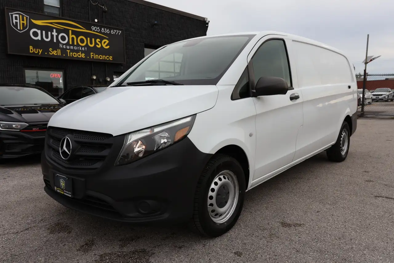 2021 Mercedes-Benz Metris Passenger Van