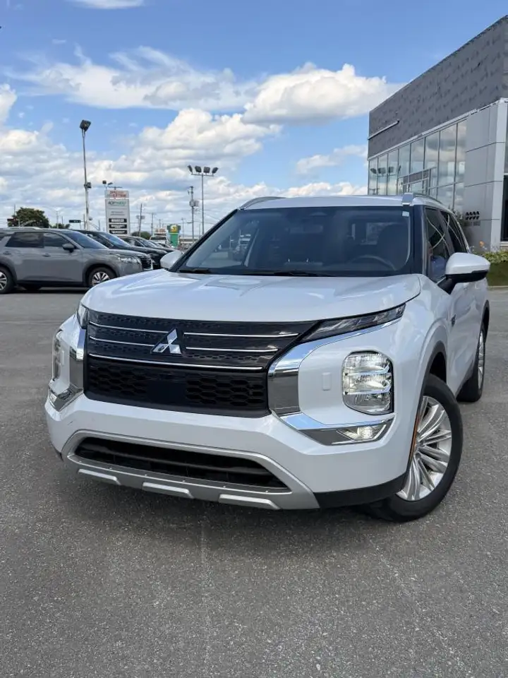 2025 Mitsubishi Outlander