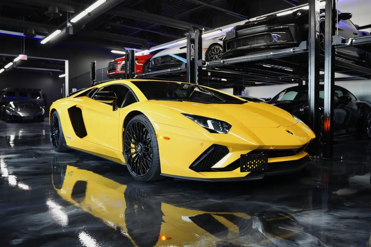 2018 Lamborghini Aventador