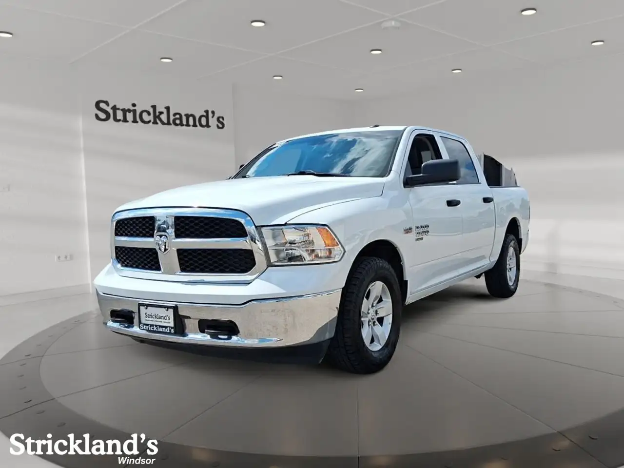 2023 RAM 1500 SLT