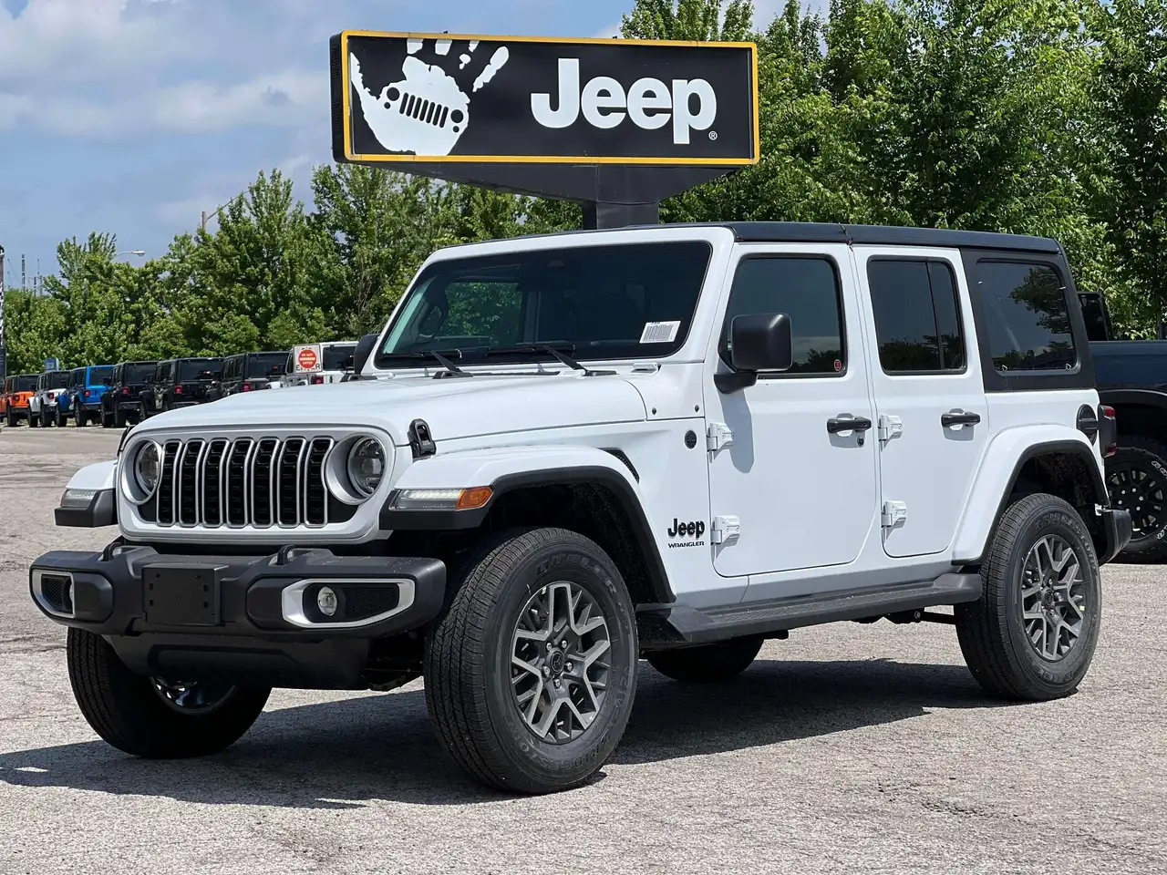2025 Jeep Wrangler Sahara