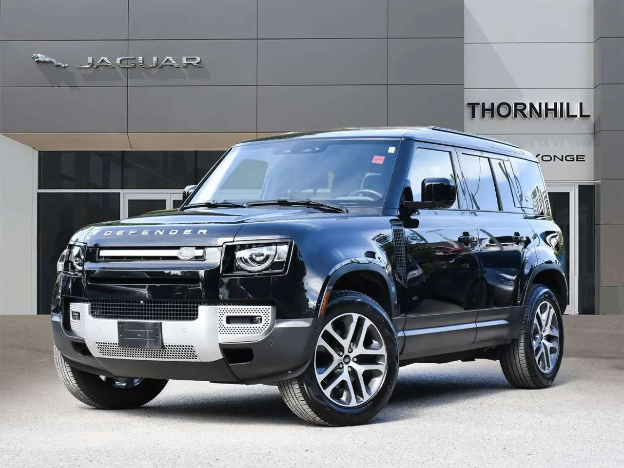 2024 Land Rover Defender S P300