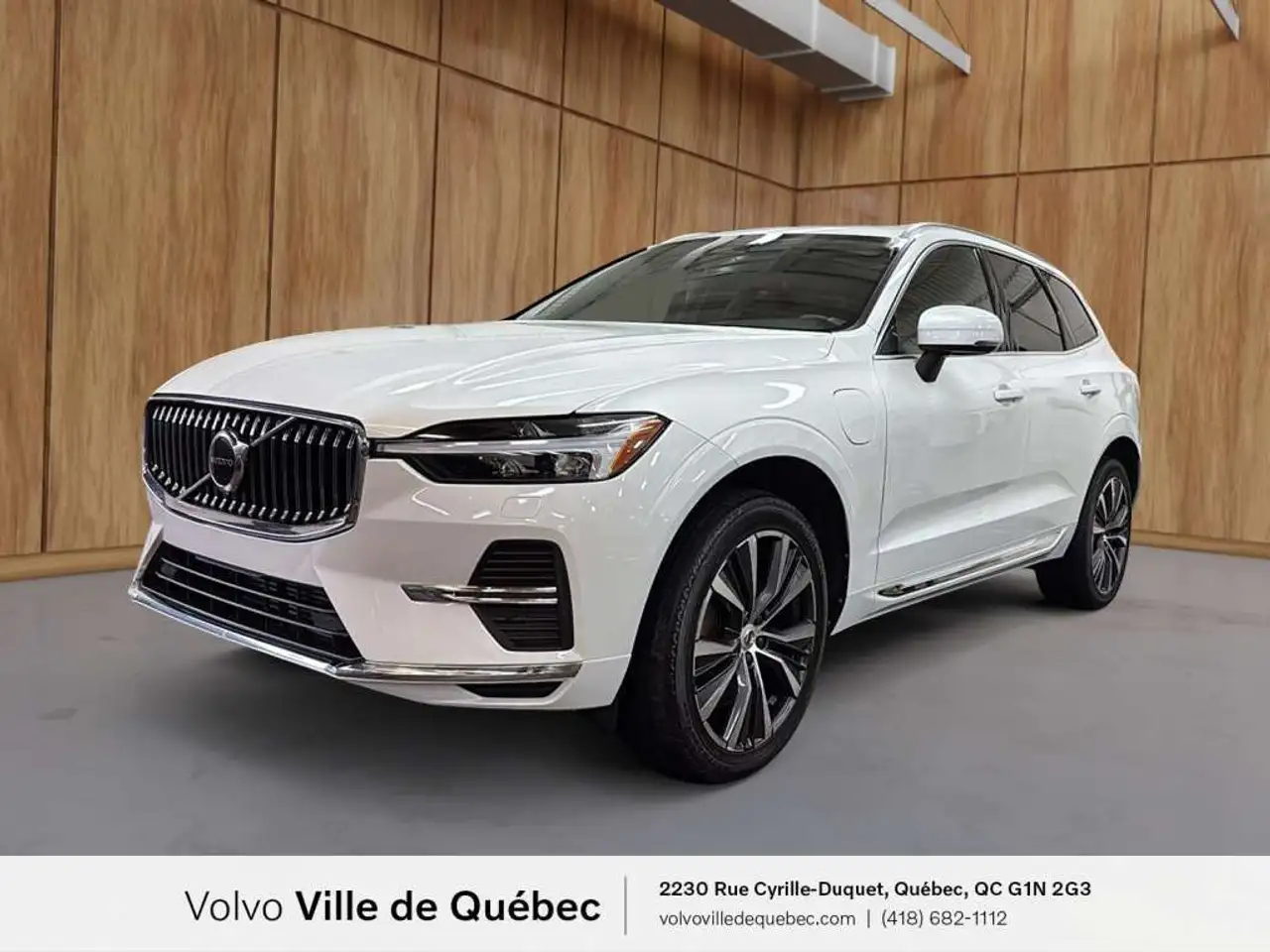 2022 Volvo XC60 Inscription Expression