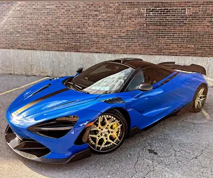 McLaren 720